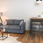 Apart-hotel Going Living 4*
