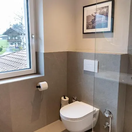 Ξενοδοχείο με διαμερίσματα Going Living 4*